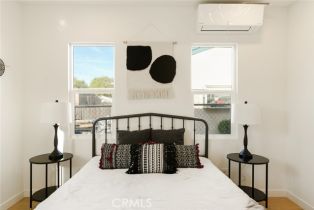 Single Family Residence, 162 Louise st, Long Beach, CA 90805 - 11