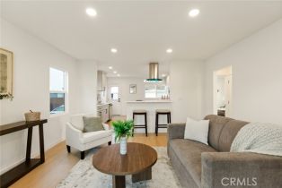 Single Family Residence, 162 Louise st, Long Beach, CA 90805 - 4