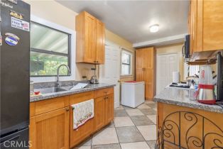 Single Family Residence, 27 Platt st, Long Beach, CA 90805 - 17