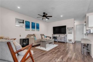 Condominium, 3265 Santa Fe ave, Long Beach, CA 90810 - 4