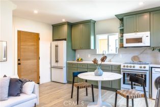 Single Family Residence, 9051 Lucerne ave, Culver City, CA 90232 - 2