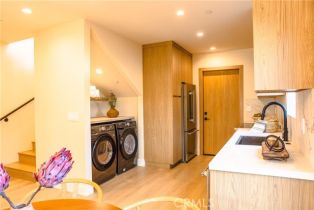 Single Family Residence, 9051 Lucerne ave, Culver City, CA 90232 - 5