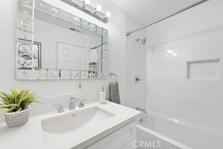 Condominium, 1400 Pacific Coast, Huntington Beach, CA 92648 - 4