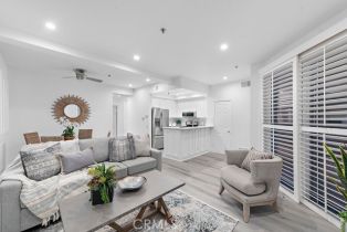 Condominium, 1400 Pacific Coast, Huntington Beach, CA 92648 - 7