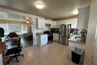 Residential Income, 325 E 59TH, Long Beach, CA 90805 - 7