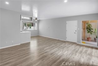 Condominium, 2033 E 3rd st, Long Beach, CA 90814 - 14