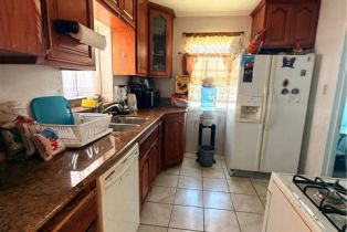 Single Family Residence, 2146 Golden ave, Long Beach, CA 90806 - 7