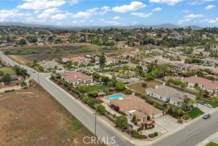 , 1 Moss rd, Riverside, CA 92508 - 10