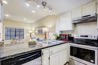 Condominium, 720 4th st, Long Beach, CA 90802 - 3