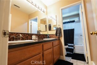 Single Family Residence, 40083 Via Espana, Murrieta, CA 92562 - 44