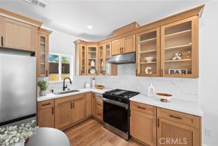 Single Family Residence, 160 Altadena dr, Pasadena, CA 91107 - 43