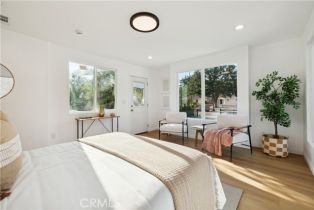 Single Family Residence, 1290 Woodbury rd, Pasadena, CA 91104 - 42