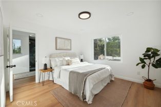 Single Family Residence, 1290 Woodbury rd, Pasadena, CA 91104 - 56