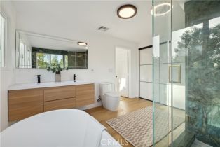 Single Family Residence, 1290 Woodbury rd, Pasadena, CA 91104 - 62