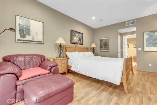 Condominium, 10511 Ashton ave, Westwood, CA 90024 - 21