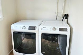 , 3733 California ave, Long Beach, CA 90807 - 8