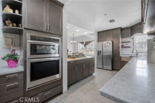 Single Family Residence, 18118 Iris ave, Riverside, CA 92508 - 11