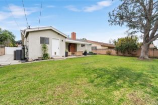 Single Family Residence, 318 California st, Orange, CA 92866 - 4