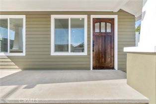 Single Family Residence, 1027 E 10th st, Long Beach, CA 90813 - 4