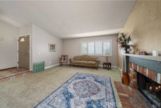 Single Family Residence, 1344 River rd, Corona, CA 92878 - 4