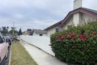 Single Family Residence, 1903 59th st, Long Beach, CA 90805 - 4