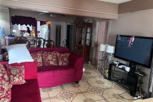 Single Family Residence, 1909 59th st, Long Beach, CA 90805 - 4