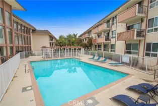 Condominium, 5585 Pacific Coast, Long Beach, CA 90804 - 5