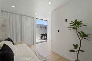 Condominium, 2999 Ocean blvd, Long Beach, CA 90803 - 11