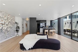 Condominium, 2999 Ocean blvd, Long Beach, CA 90803 - 7