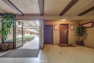 Condominium, 2501 Redondo Beach blvd, Gardena, CA 90249 - 2