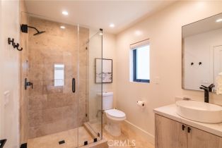 Single Family Residence, 315 Bay ave, Newport Beach, CA 92661 - 13