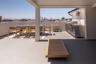 Single Family Residence, 315 Bay ave, Newport Beach, CA 92661 - 33