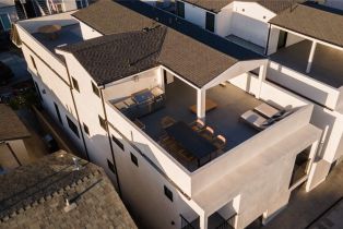 Single Family Residence, 315 Bay ave, Newport Beach, CA 92661 - 35