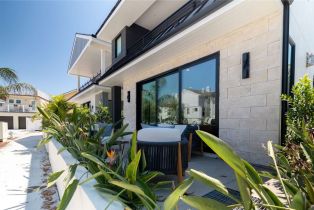 Single Family Residence, 315 Bay ave, Newport Beach, CA 92661 - 37