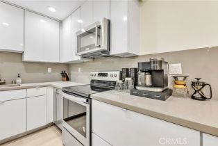 Condominium, 6199 Canterbury dr, Culver City, CA 90230 - 9