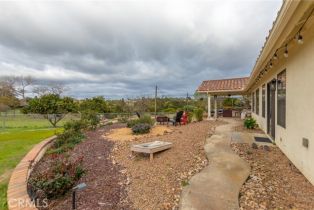 Single Family Residence, 5027 Sleeping Indian rd, Fallbrook, CA 92028 - 16