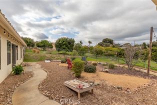 Single Family Residence, 5027 Sleeping Indian rd, Fallbrook, CA 92028 - 17