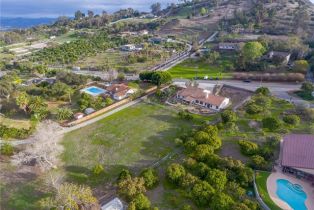 Single Family Residence, 5027 Sleeping Indian rd, Fallbrook, CA 92028 - 23