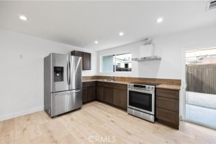 , 1537 Lake st, Glendale, CA 91201 - 8