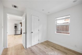 , 1537 Lake st, Glendale, CA 91201 - 9