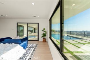 Single Family Residence, 1835 Deermont rd, Glendale, CA 91207 - 41