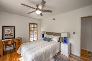 Single Family Residence, 2955 Edmonton rd, Glendale, CA 91206 - 28