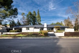 Single Family Residence, 20001 Hiawatha st, Chatsworth, CA 91311 - 2