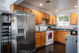 Single Family Residence, 3346 Altura ave, Glendale, CA 91214 - 9