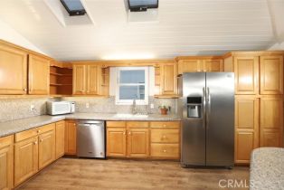 Single Family Residence, 554 Monte Vista ave, Glendale, CA 91202 - 12