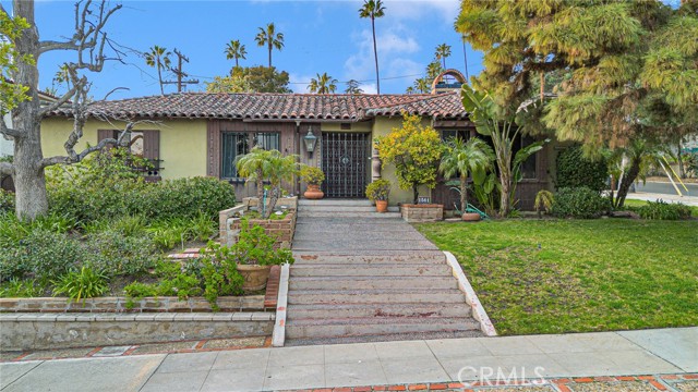 Single Family Residence, 1561 El Miradero ave, Glendale, CA 91201 - 1