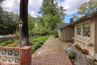 Single Family Residence, 3986 Sepulveda blvd, Sherman Oaks, CA 91403 - 4