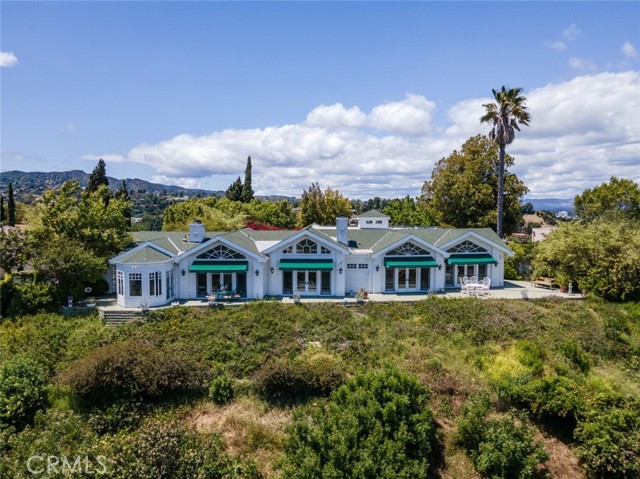 Single Family Residence, 15589 Briarwood dr, Sherman Oaks, CA 91403 - 1