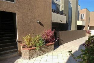 Apartment, 940 North Ardmore avenue, Hollywood , CA 90029 - 3