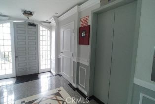 Apartment, 1730 North Gramercy Place, Hollywood , CA 90028 - 4